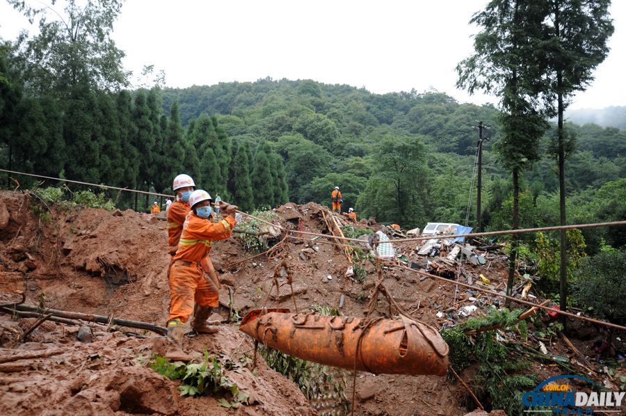 都江堰山體滑坡新發(fā)現4名遇難者遺體