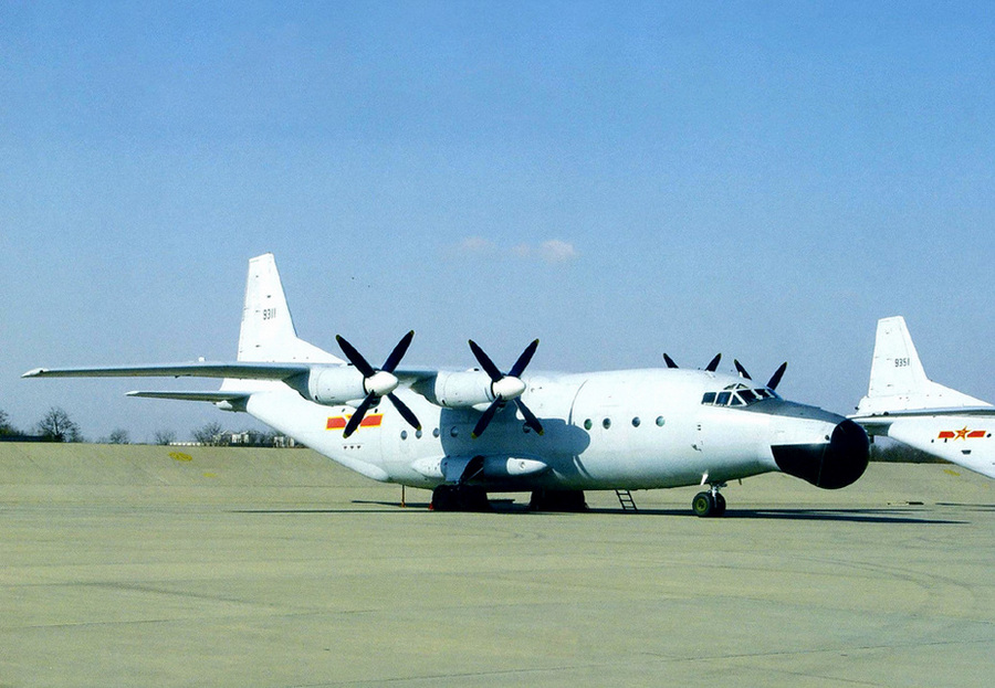 日公開中國軍機首次飛越“第一島鏈”照片