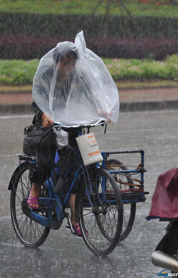 風暴“飛燕”將正面襲擊海南