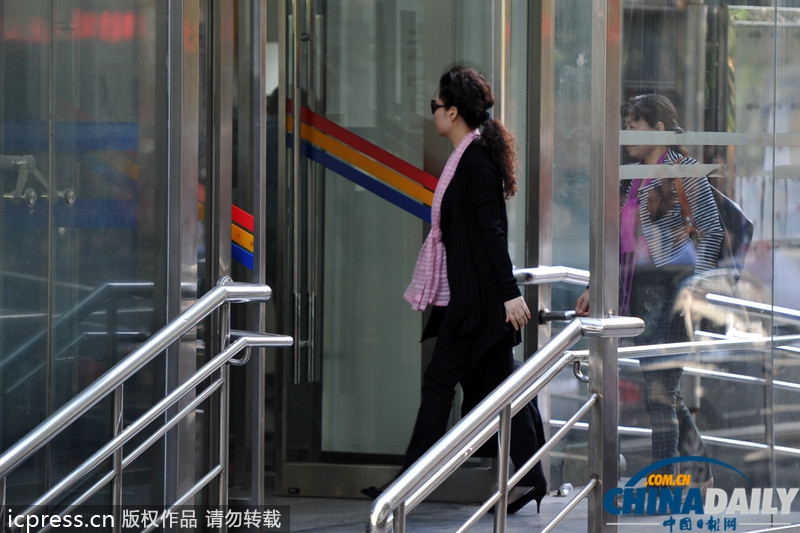 李某某等五人強(qiáng)奸案一審宣判 李某某獲刑10年