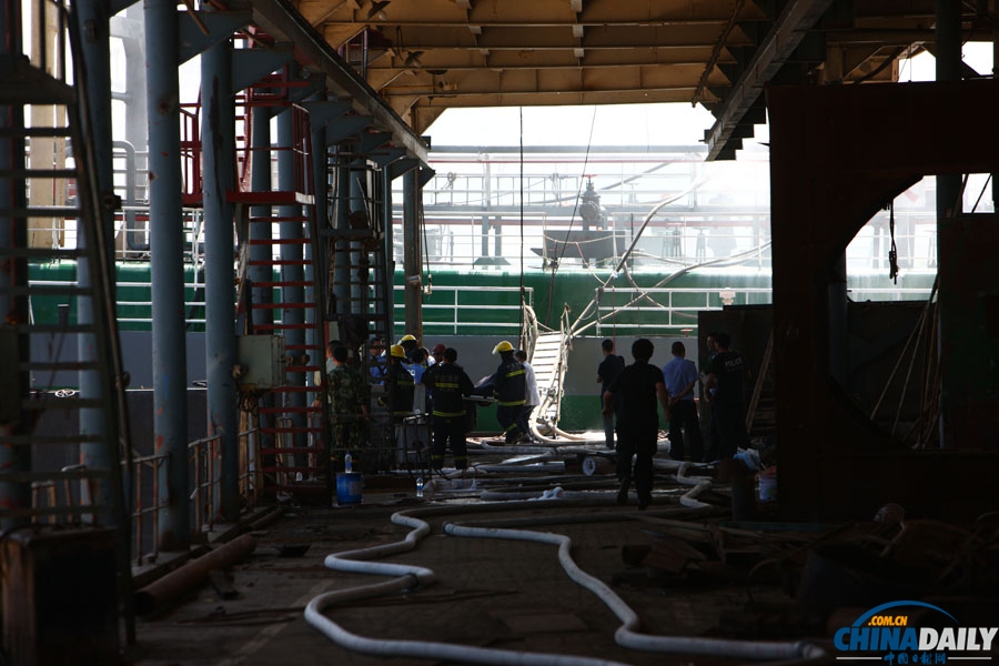 寧波鎮(zhèn)海一油船發(fā)生爆炸事故致7死1傷