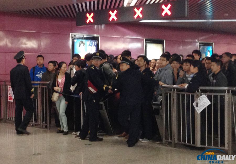 北京地鐵10號線環(huán)線貫通半年四次故障 今晨又發(fā)生道岔故障