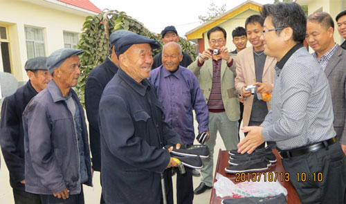 甘肅敬業(yè)九九重陽奔赴敬老院開展慰問活動(dòng)