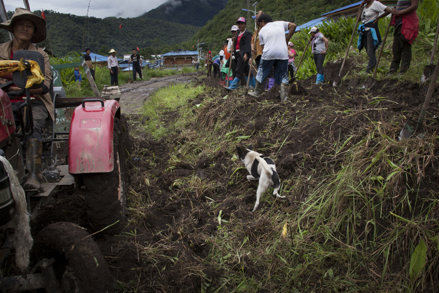 圖片故事：路通墨脫 從天塹到通途
