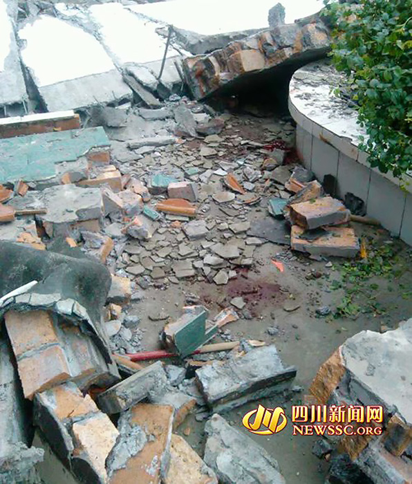 四川瀘州一學校圍墻倒塌已致3死6傷