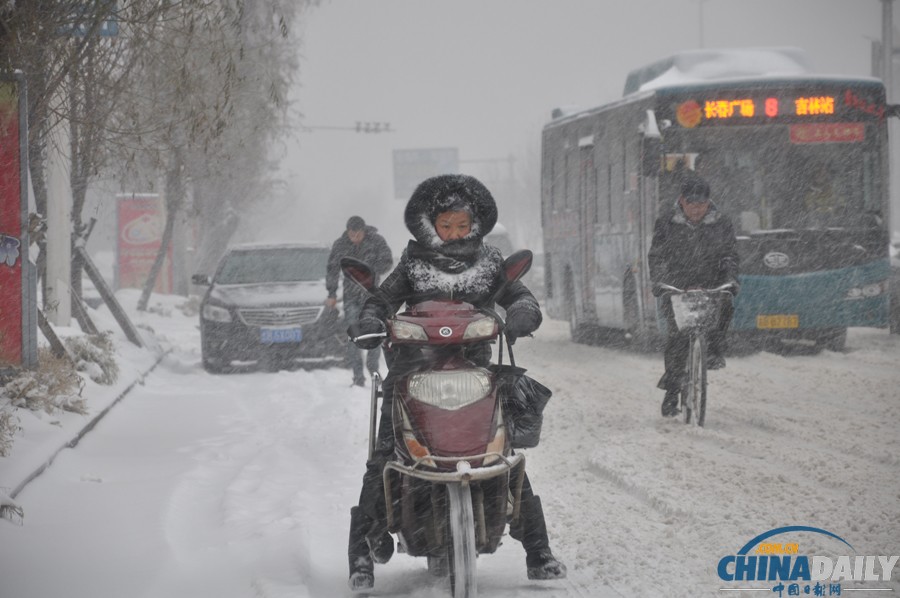 吉林氣象臺發(fā)布暴雪橙色預(yù)警