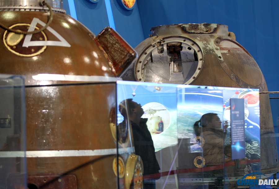 “玉兔”號(hào)月球車助陣中國科技館航天科普展