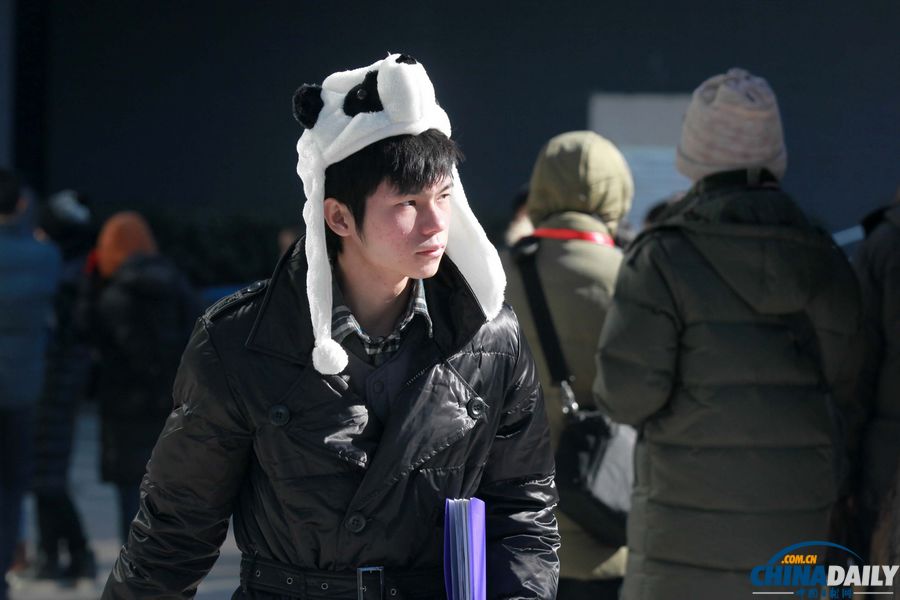 北京電影學院藝考初試 錄取比例超過100比1