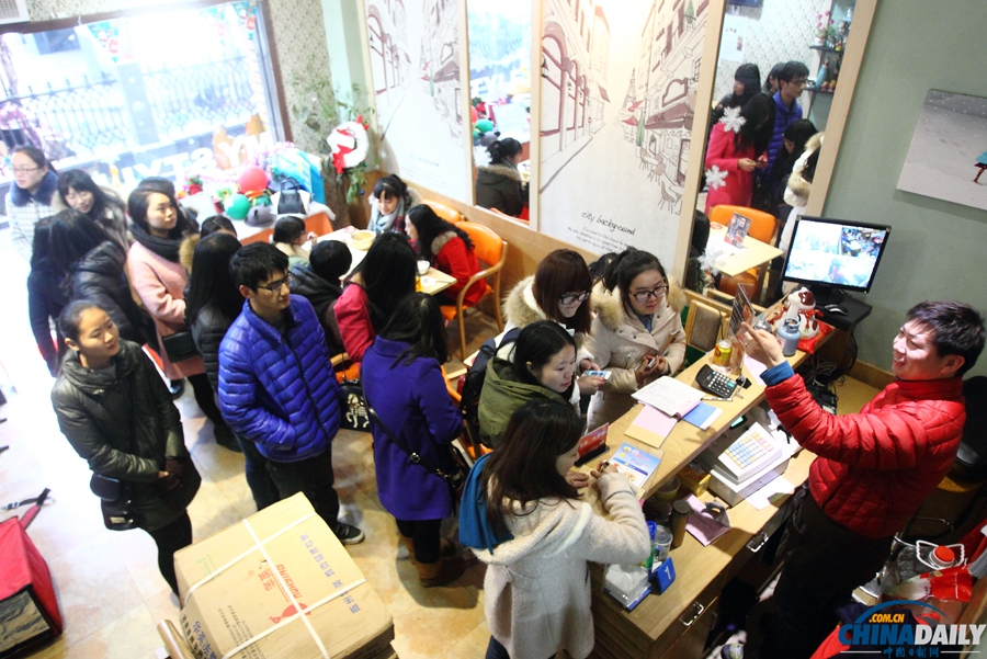 杭州:《來自星星的你》帶火炸雞店