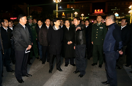 孟建柱在昆明指導(dǎo)“3·01”嚴(yán)重暴力恐怖事件處置工作