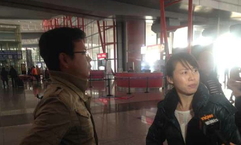 馬來西亞載154名中國人航班失聯(lián) 機場家人焦急等待