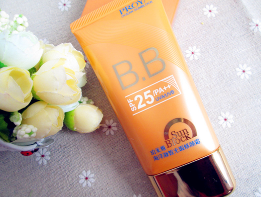 又是一年防曬季，珀萊雅防曬家族再受熱捧，再現(xiàn)深海魅力