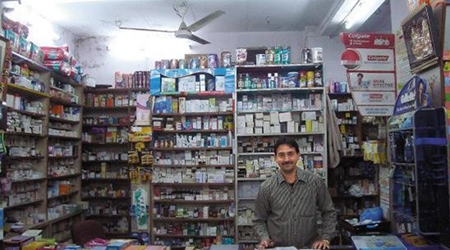 中國(guó)進(jìn)口抗癌藥格列衛(wèi)成天價(jià) 明暗回扣催高藥價(jià)