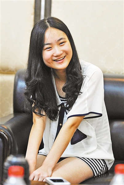 重慶高考文理科第一名張毅、馮寒野談學(xué)習(xí)秘籍