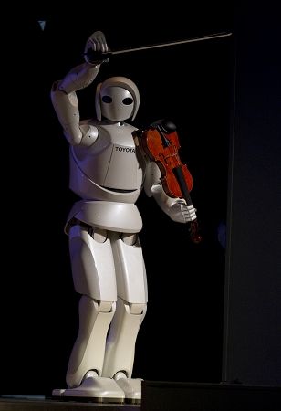 海寶機(jī)器人：儂好，阿拉叫海寶