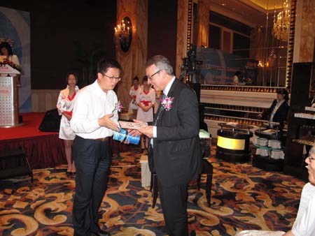 參與世博 關(guān)注中國(guó)——威立雅環(huán)境繼續(xù)加大在華投資