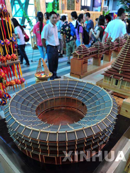 侗鄉(xiāng)“鳥巢”亮相世博會(huì)