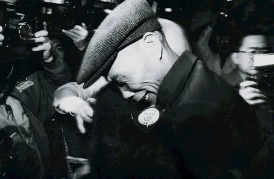 “瞬間看到歷史 臺(tái)媒眼中的兩岸交流”圖片展27日在福州首展