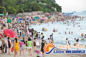 國慶廈門自由行火爆 預(yù)計190萬游客涌進廈門
