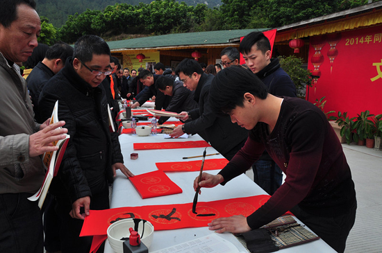 同安：文化走進(jìn)企業(yè)，勞模喜收祝“福”