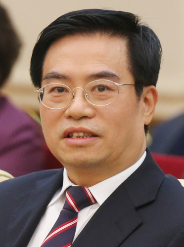 人大代表周聯清談平潭開發(fā):凡有益和平發(fā)展的都可先行先試