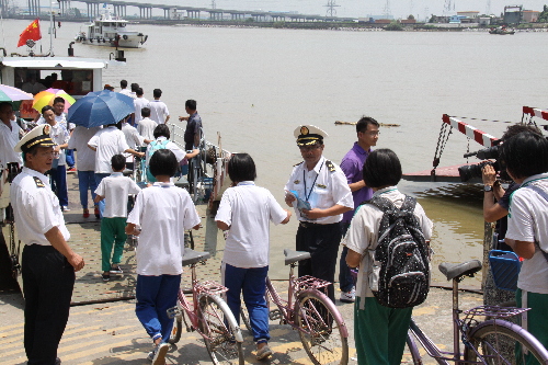 廣州南沙海事開展“救生衣行動”迎接新學期