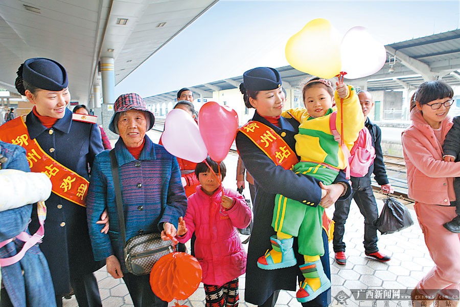 新常態(tài) 新春運(yùn) 新年景