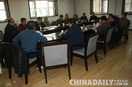 唐山開(kāi)灤礦山公園舉行《開(kāi)灤文博》出版發(fā)行座談會(huì)