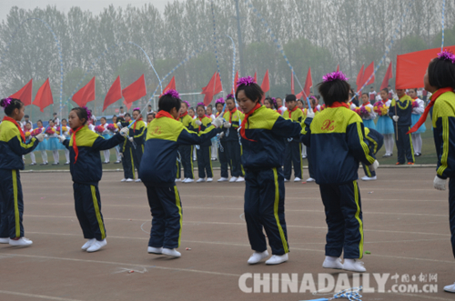 唐山遷安2016年中小學生春季田徑運動會開幕