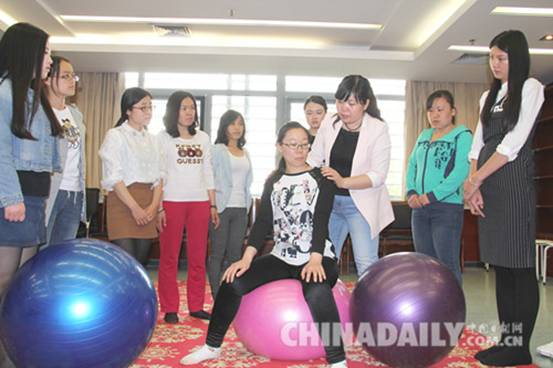 第二屆導(dǎo)樂助產(chǎn)培訓(xùn)班在河北省人民醫(yī)院產(chǎn)科舉行