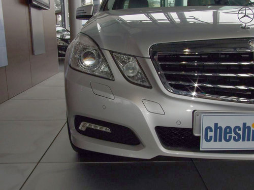 奔馳E級大燈變形 經(jīng)典4眼即將成為歷史