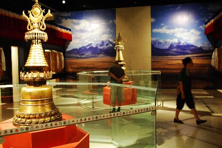 “最接近天空的寶藏”特展在河南博物院展出