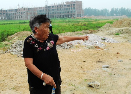 羅山借新農(nóng)村建設(shè)建房牟利追蹤:違規(guī)未見(jiàn)管新地又被占