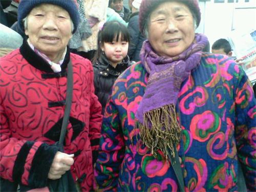 鄭州地鐵一號線開通:速度真快 服務真行