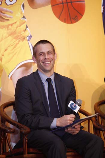 頂尖合作伙伴傾力為中國球迷帶來原汁原味的2013 NBA國際系列賽體驗