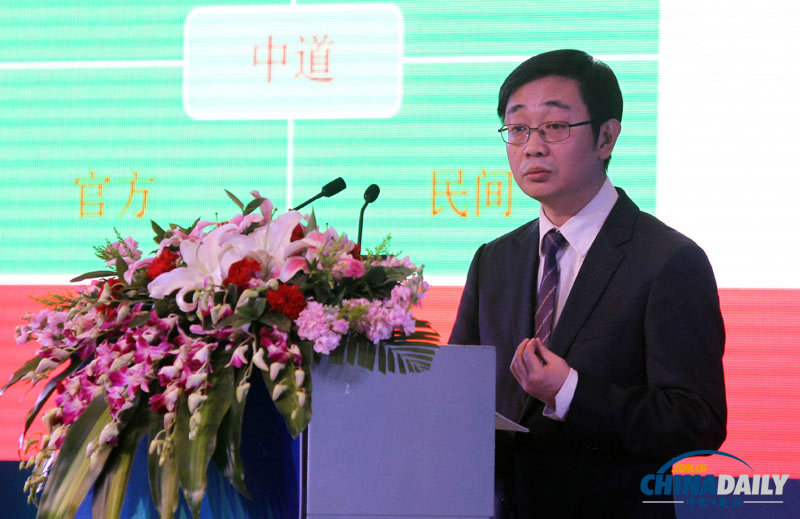 2012媒體微博高峰論壇在京舉行 發(fā)布媒體微博報(bào)告