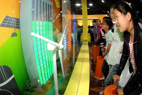 長(zhǎng)春：體驗(yàn)科技魅力 享受快樂(lè)暑假