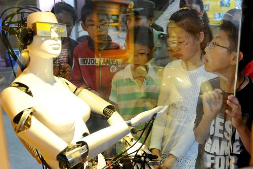 長(zhǎng)春：體驗(yàn)科技魅力 享受快樂(lè)暑假