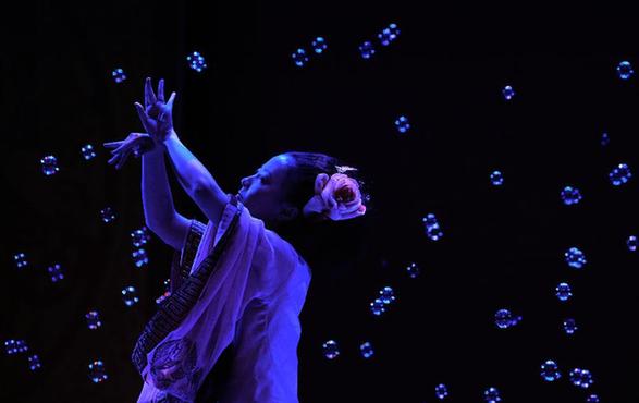 吉大學子導演話劇《我愛桃花》在長春公演