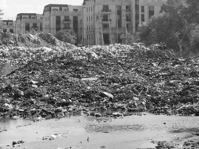 長春市南關區(qū)宜民路附近的小河污染嚴重成了臭水溝