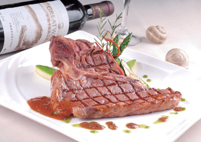 長(zhǎng)春開(kāi)元名都大酒店邀您共享澳洲牛排紅酒之夜