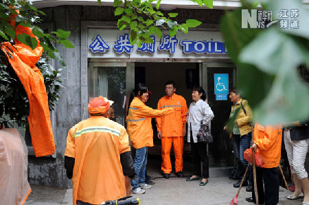 女大學(xué)生“清潔工”的鋼琴夢(mèng)