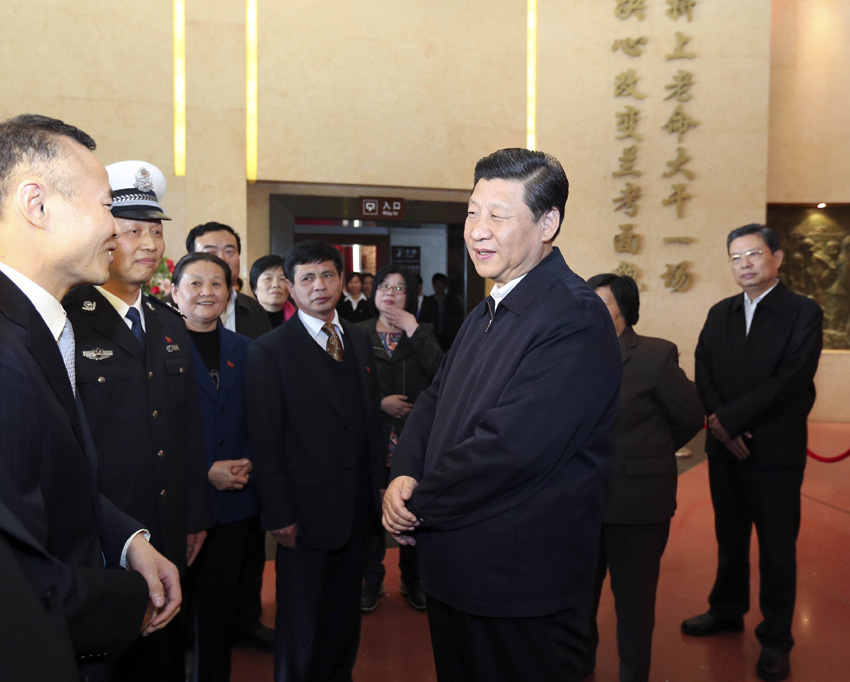 組圖：習(xí)近平等到第二批黨的群眾路線教育實踐活動聯(lián)系點調(diào)研指導(dǎo)工作