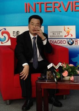 “請(qǐng)進(jìn)來(lái)”“走出去”雙向互動(dòng)助推瀘州國(guó)際化