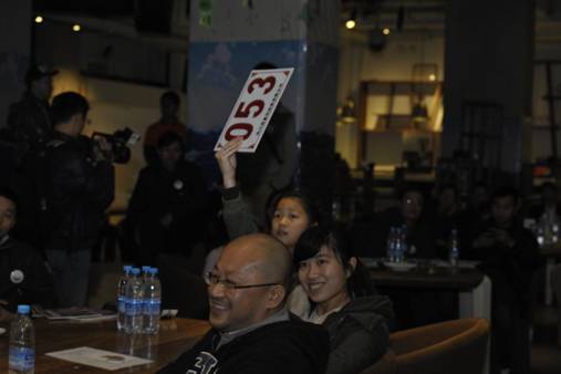 成都東郊記憶舉辦“畫出彩虹”公益兒童繪畫聯(lián)展