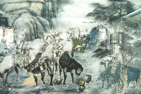 濟(jì)南趵突泉公園舉行謝君“百羊開泰”畫展