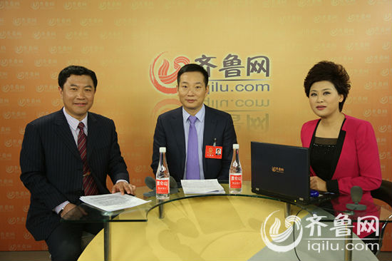 【兩會(huì)大家談】產(chǎn)業(yè)結(jié)構(gòu)調(diào)整進(jìn)入新常態(tài) 創(chuàng)新驅(qū)動(dòng)引領(lǐng)升級(jí)