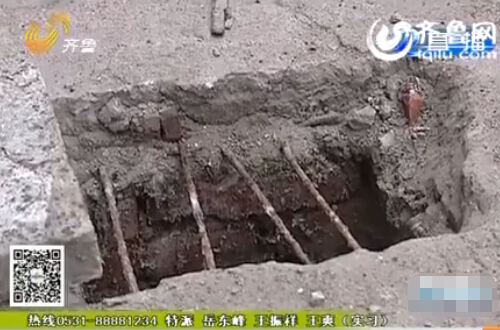 濟南南全福老東區(qū)化糞池被堵 一樓住戶馬桶污水外溢