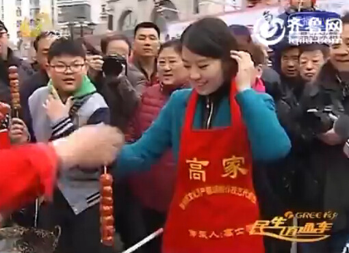 青島：2015年蘿卜元宵糖球會(huì)開幕 小吃民俗樂翻天