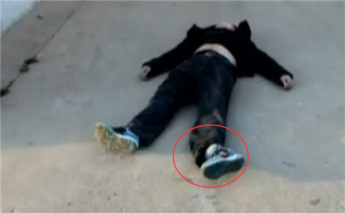 蓬萊一男子自家門口身亡 肇事者系死者多年好友(圖)